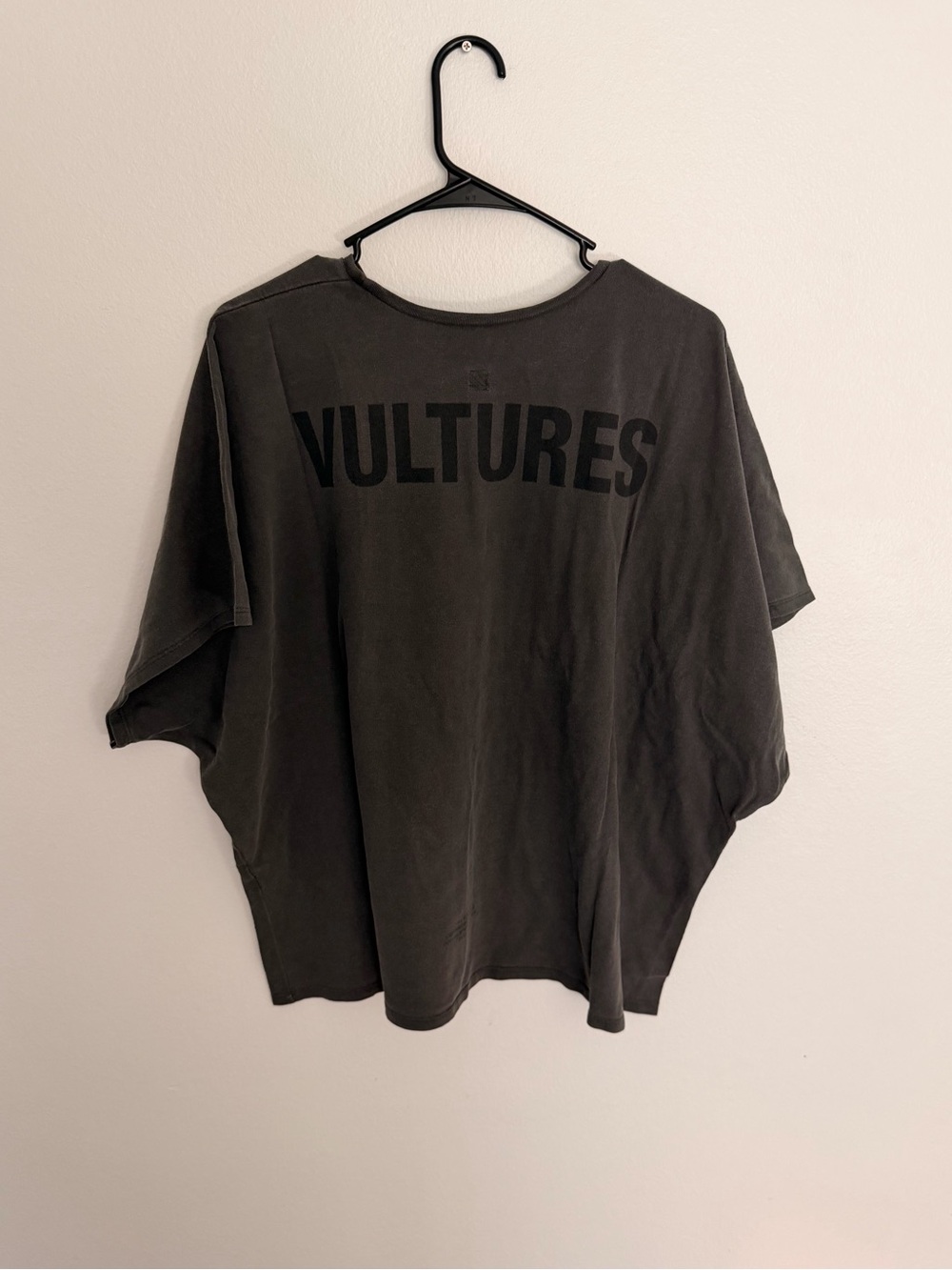 Yeezy Men's Oversized Short Sleeve Tee in Washed Gray - Picture 3 of 4